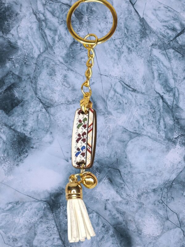 „Folk Symbol Keychain