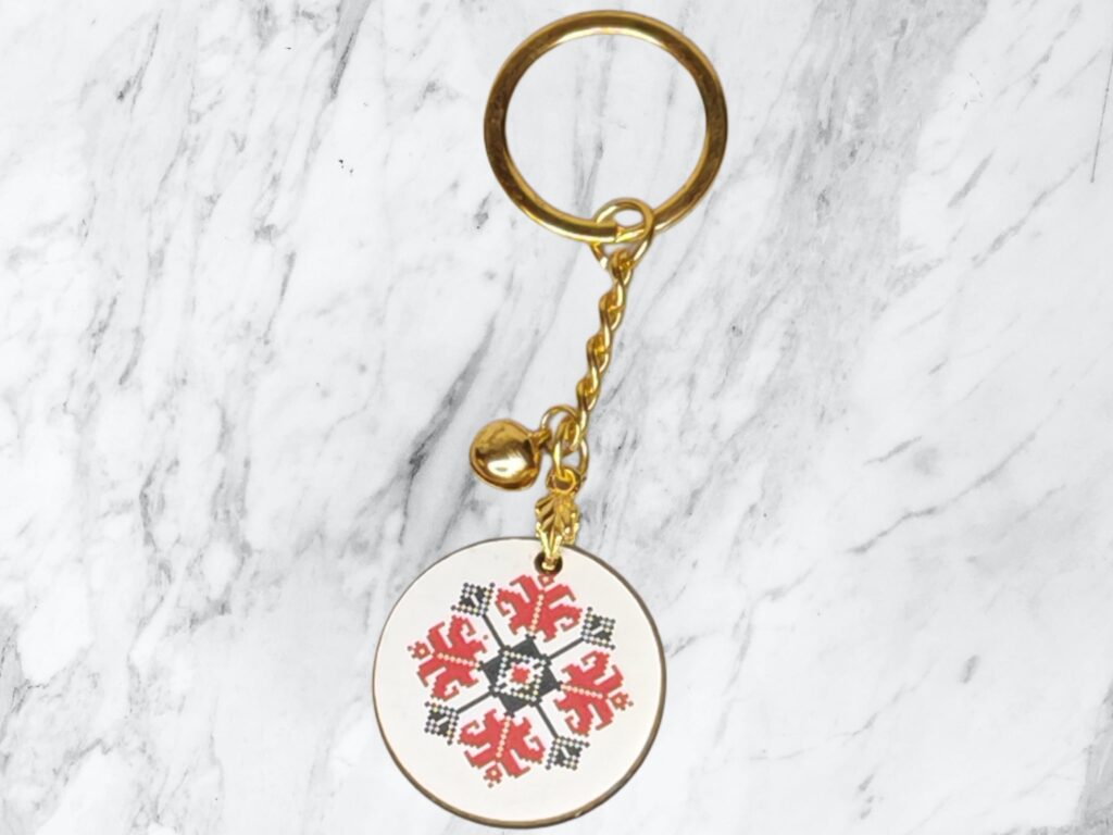 „Folk Symbol Keychain