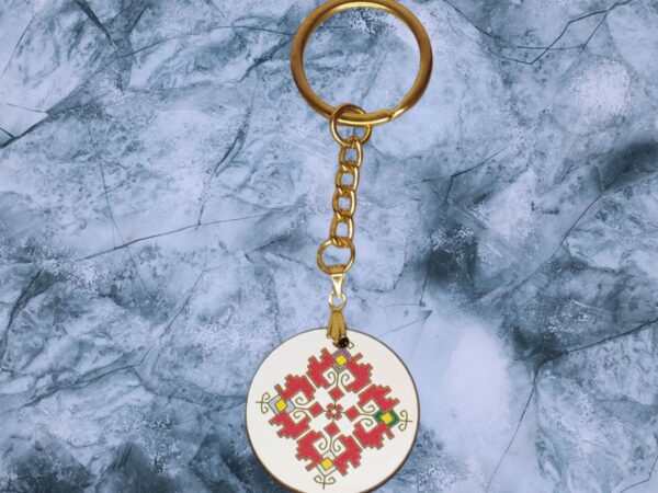„Folk Symbol Keychain“
